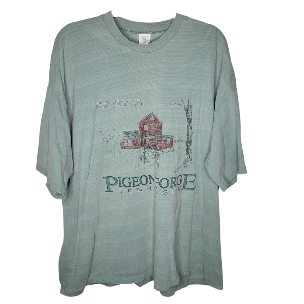Vintage 80s Pigeon Forge Tennessee Barn Striped Graphic T-Shirt in Green Size 2X